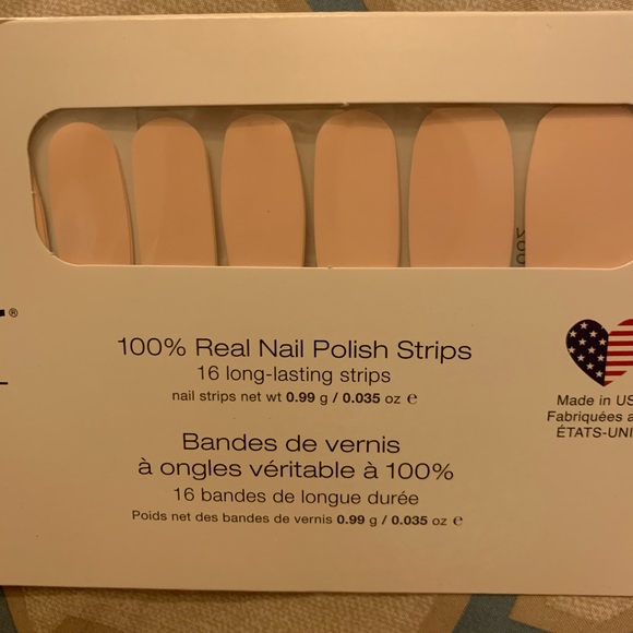 🌹Smell the Roses 🌹 - Picture 2 of 4